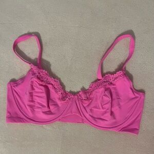 NWOT Skims fits everybody lace unlined bra 36DD Taffy pink limited edition